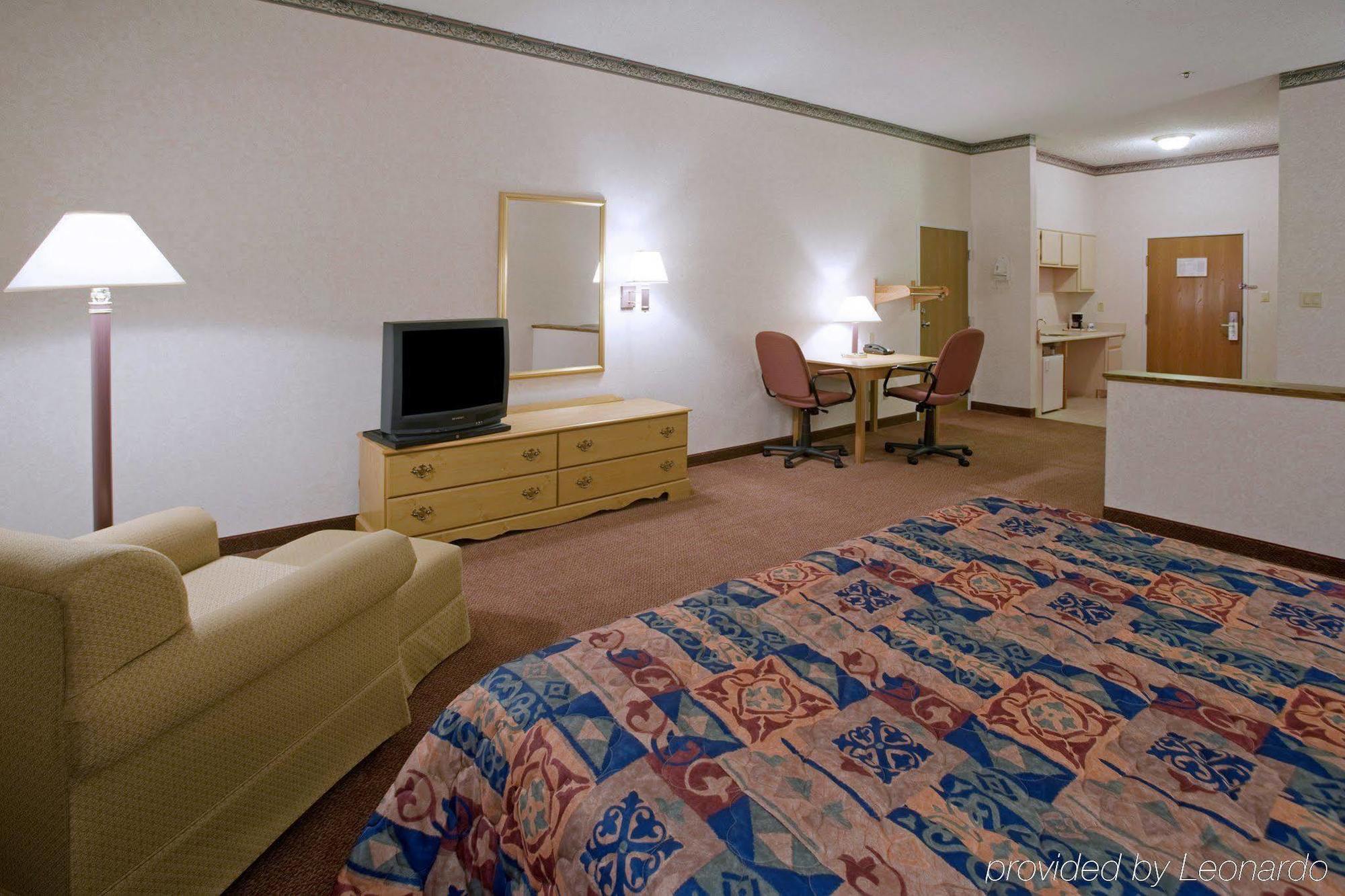 Quality Inn & Suites Kilgore-Longview Room photo