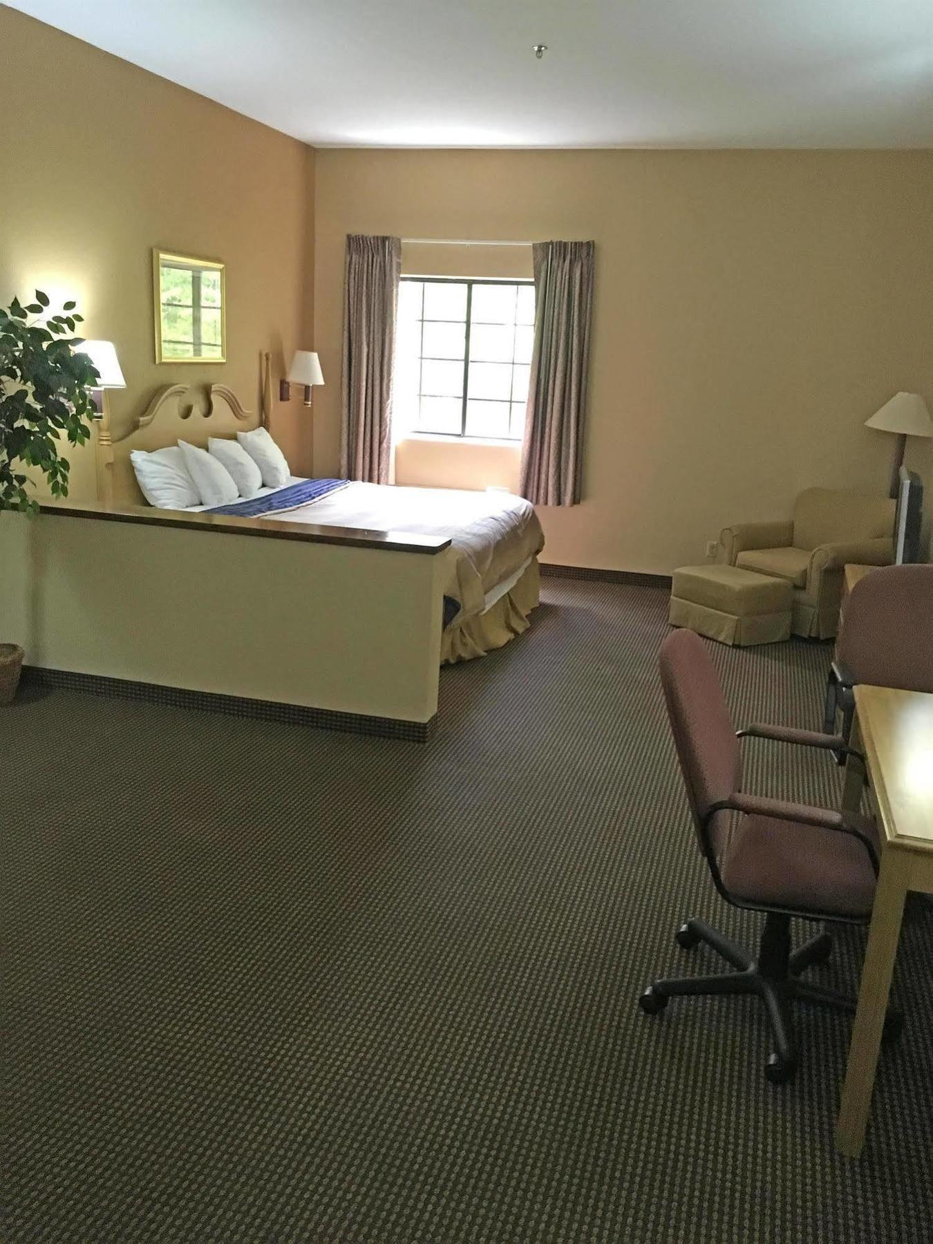 Quality Inn & Suites Kilgore-Longview Exterior photo